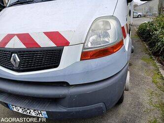 2008-renault-mascott-1432159-46004744