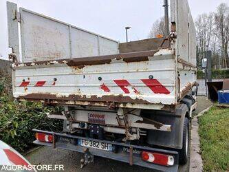 2008-renault-mascott-1432159-46004749