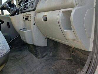 2008-renault-mascott-1432159-46004761