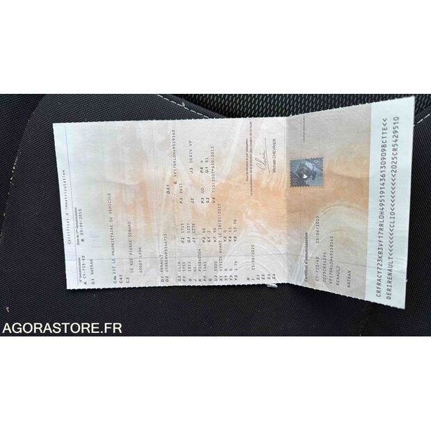 2013 Renault Clio-46004812