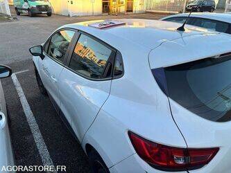 2016-renault-clio-1432170-46004922