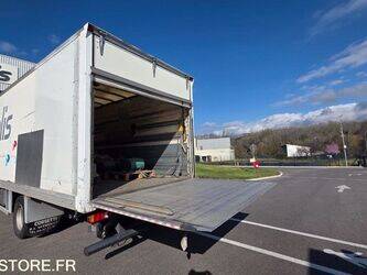 2008-renault-midlum-1432172-46004941