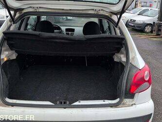 2010-peugeot-206-1432173-46004954