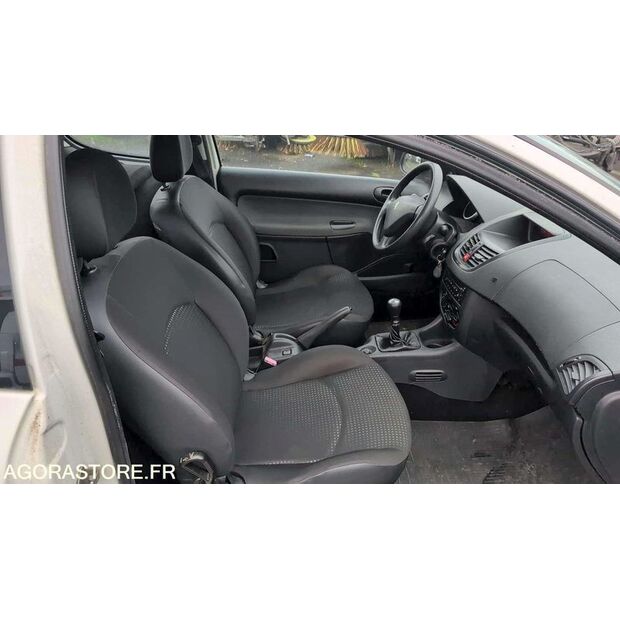 2010 Peugeot 206-46004955