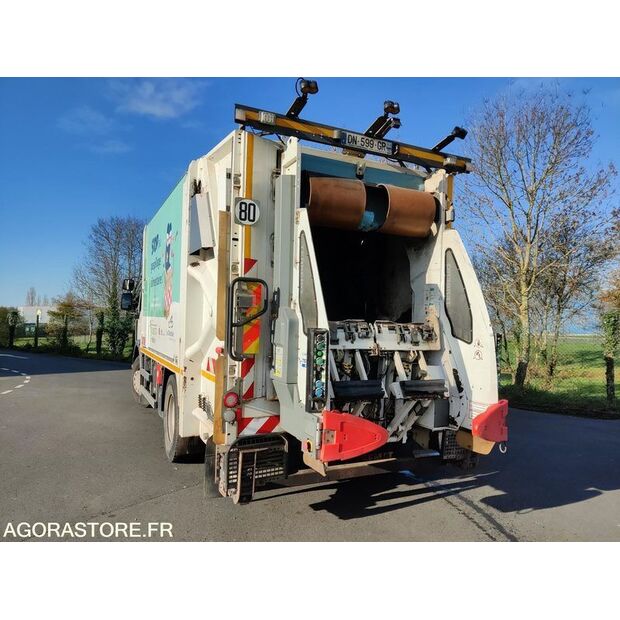 2015 رينو D WIDE-46004969