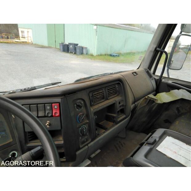 2002 رينو Kerax-46004983