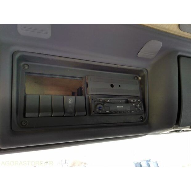 2002 رينو Kerax-46004989