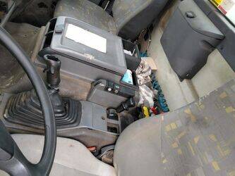 2002-renault-kerax-1432175-46004990