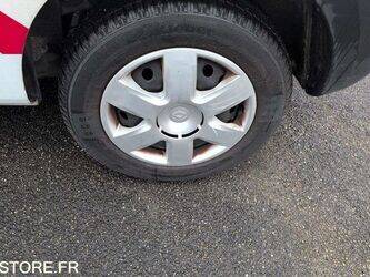 2010-renault-kangoo-1432177-46005018