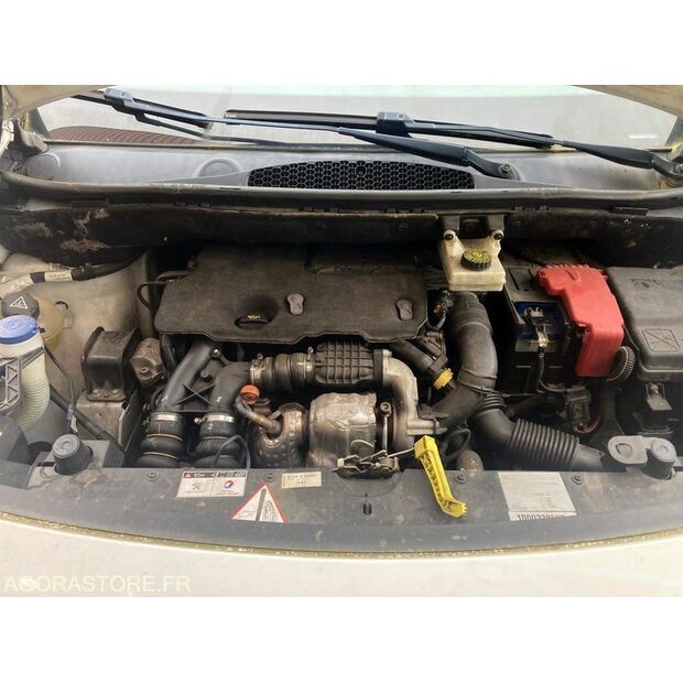 2014 Peugeot PARTNER-46005078