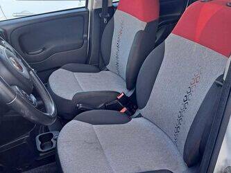 2018-fiat-panda-1432184-46005093