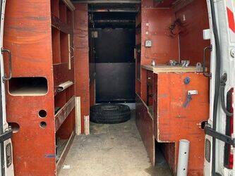 2016-renault-master-1432188-46005137