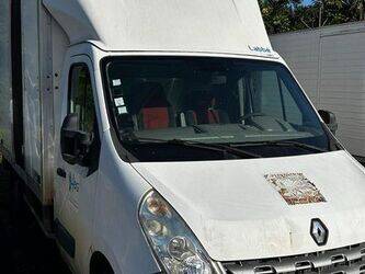 2015-renault-master-1432200-46005252