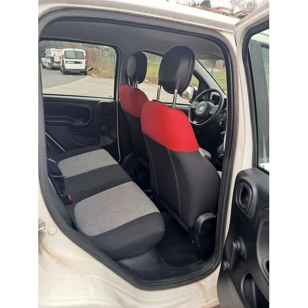 2018 Fiat Panda-46005305