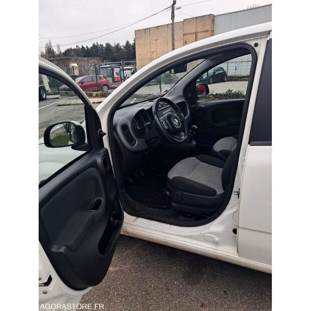 2018 Fiat Panda-46005315