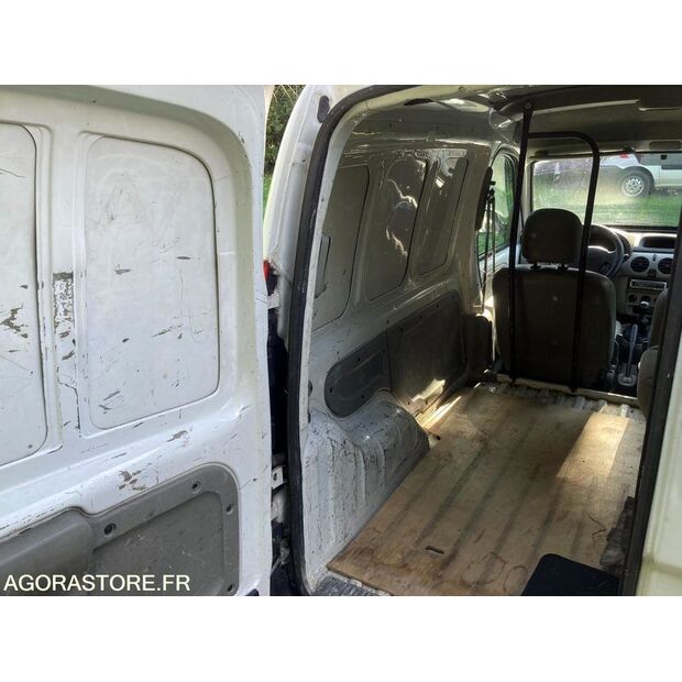 2005 NISSAN Kubistar-46005331