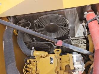 2025-caterpillar-320-46005363