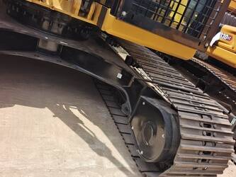 2025-caterpillar-320-46005368