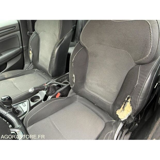 2016 Renault Megane-46005459