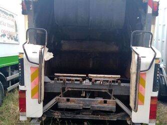 2003-renault-premium-1432224-46005587