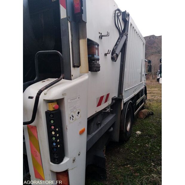 2003 Renault PREMIUM-46005588