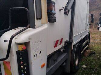 2003-renault-premium-1432224-46005588