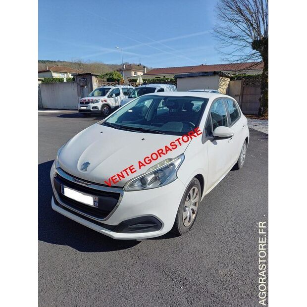 2015 Peugeot 208-46005699