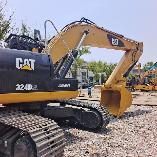 2024 Caterpillar 324D2L-46005719