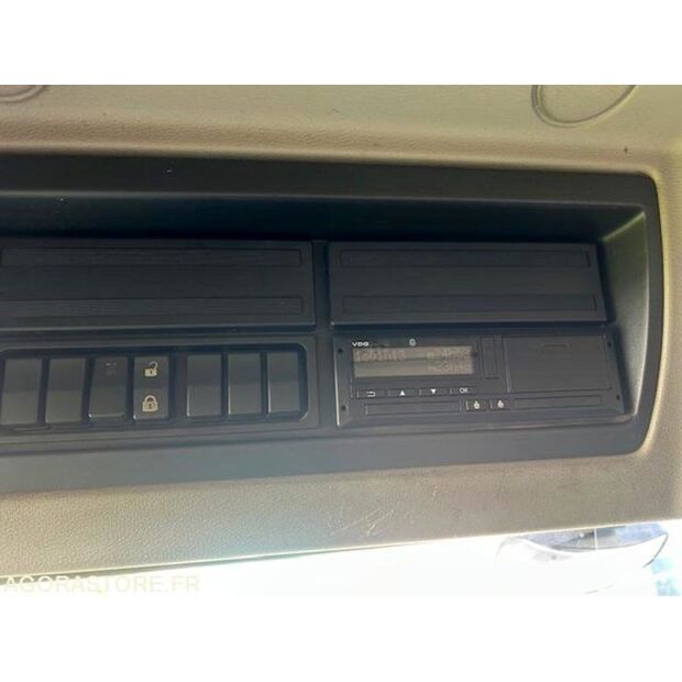 2014 رينو Midlum-46005772