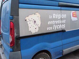 2010-renault-trafic-1432248-46005834