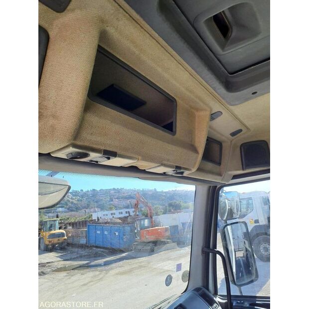 2004 Renault PREMIUM-46005850