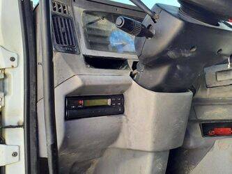 2004-renault-premium-1432250-46005856