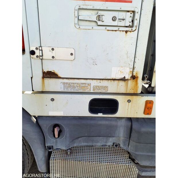 2004 Renault PREMIUM-46005873