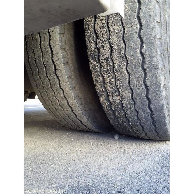 2004 Renault PREMIUM-46005876