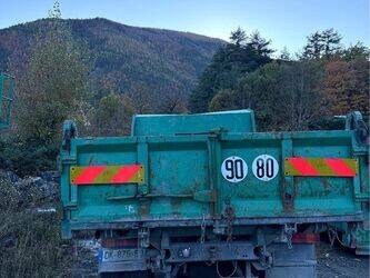 1996-man-10-223-1432251-46005898