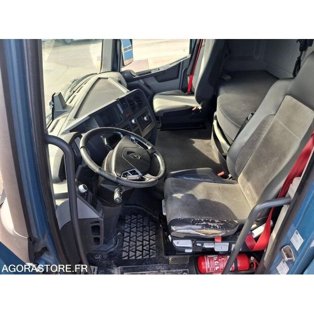 2017 Renault T460-46005906