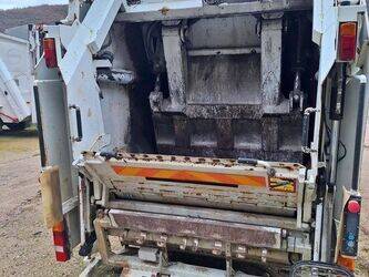 renault-midlum-1432254-46005918