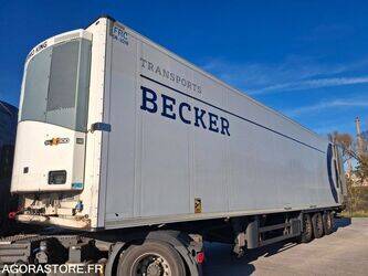 صورة ل شاحنات التي تسيطر عليها درجة الحرارة 2012 شميتز كارجوبول SKOF27