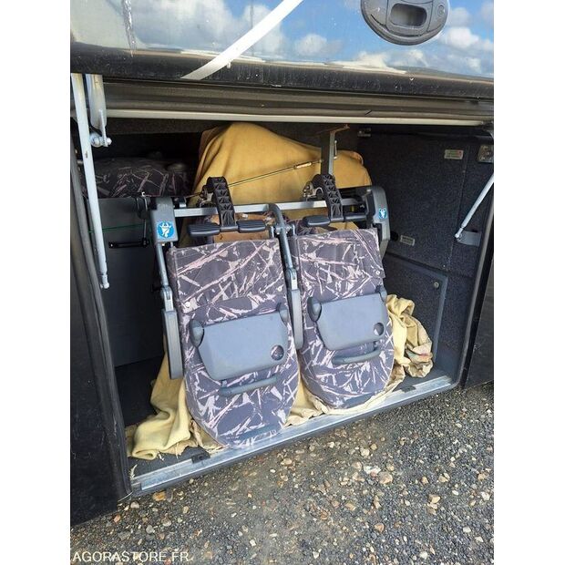 2010 Van Hool 916-46006104