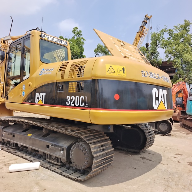 2024 كاتربيلر 320CL-46006323