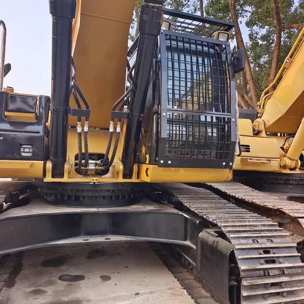 2025 Caterpillar 336D2L-46006380