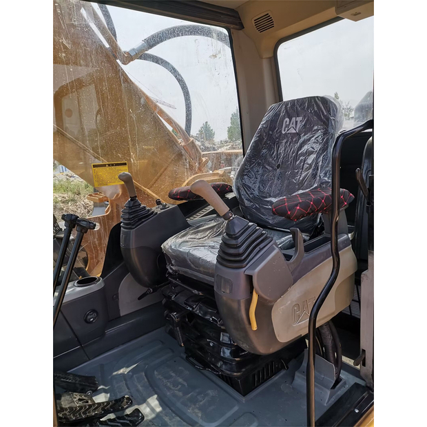 2025 Caterpillar 336D2L-46006396