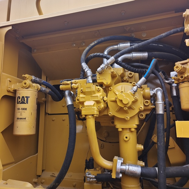 2025 Caterpillar 349D-46006432