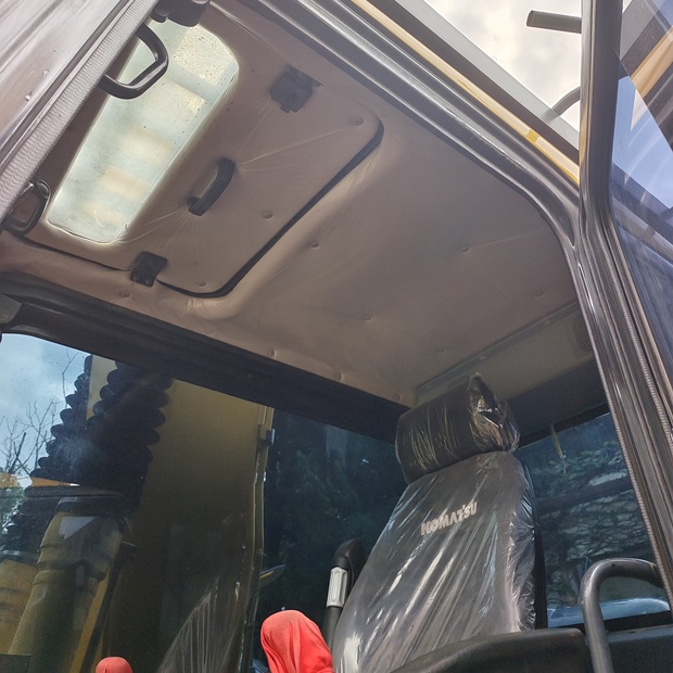 2024 كوماتسو PC130-46006547