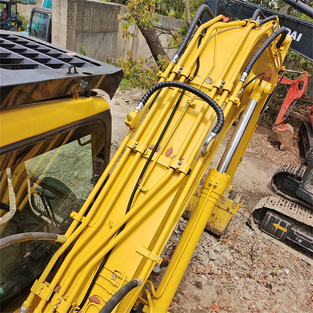 2025 كوماتسو PC160-46006566