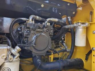 2025-komatsu-pc160-46006568