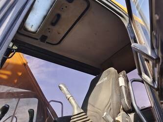 2025-komatsu-pc160-46006569