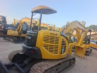 2025-komatsu-pc40-46006578