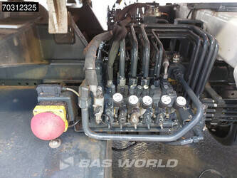 2016-iveco-stralis-330-1432308-46007384