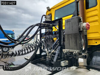 2015-man-tgs-18-440-1432309-46007422